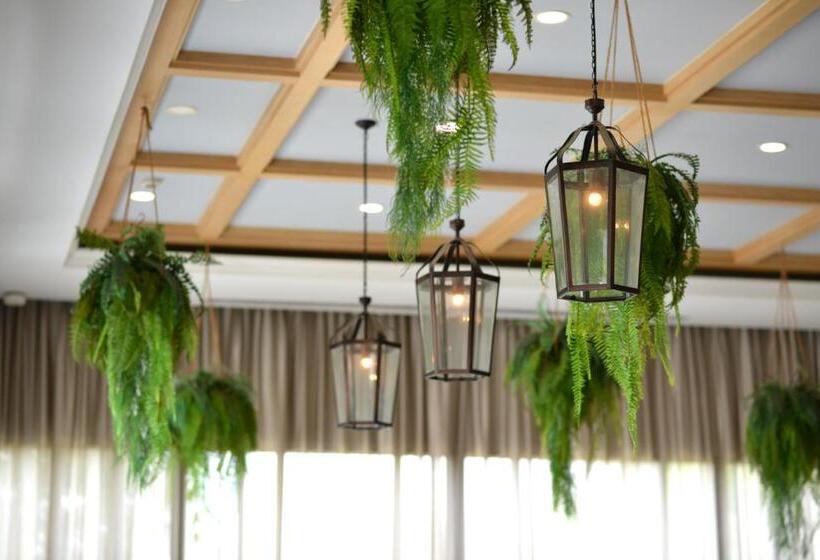 Отель Vst Residence  Sha Plus Certified