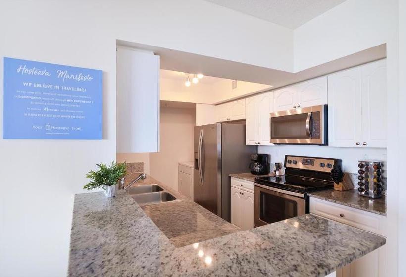 Intracoastal Yacht Club By Hosteeva