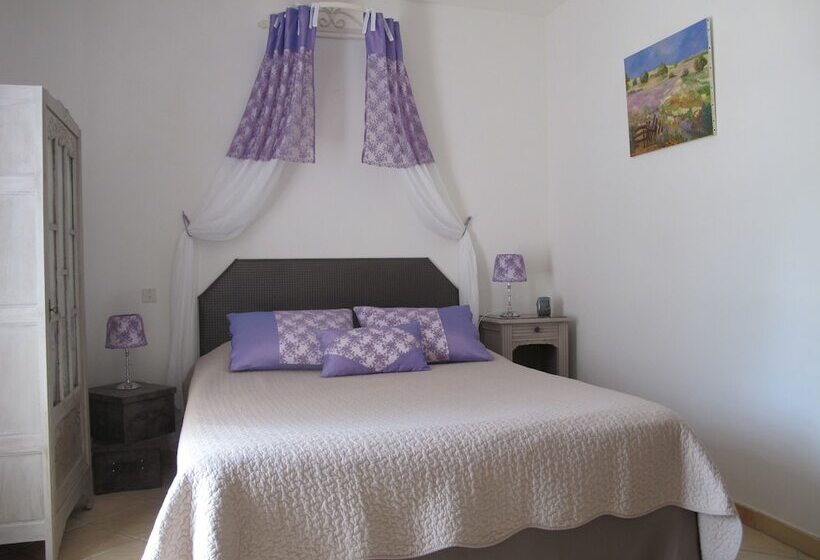 L Oustau De Bigatié