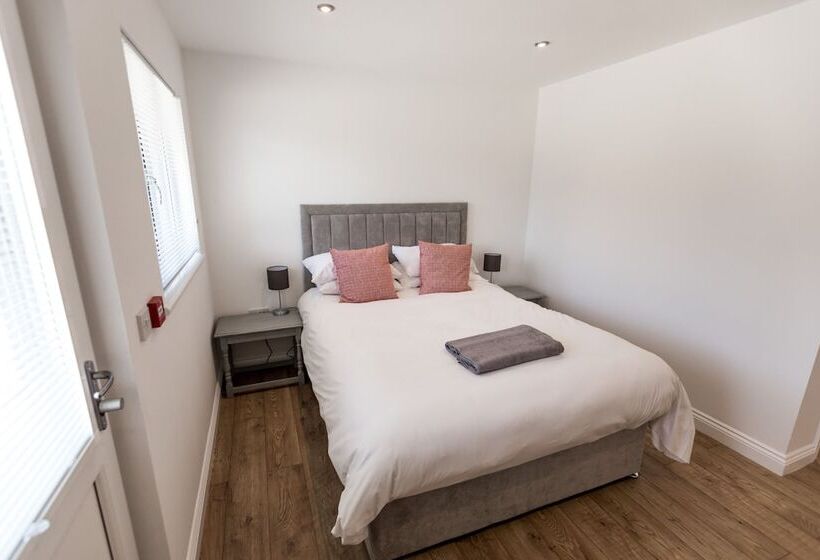 모텔 Farmers Barns