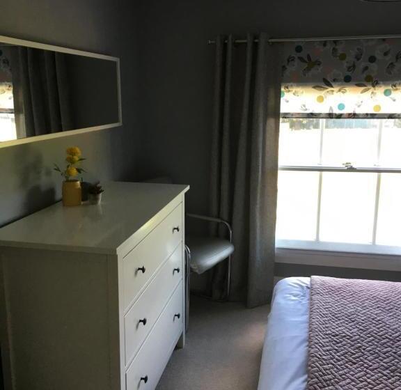 Peel House Apartments