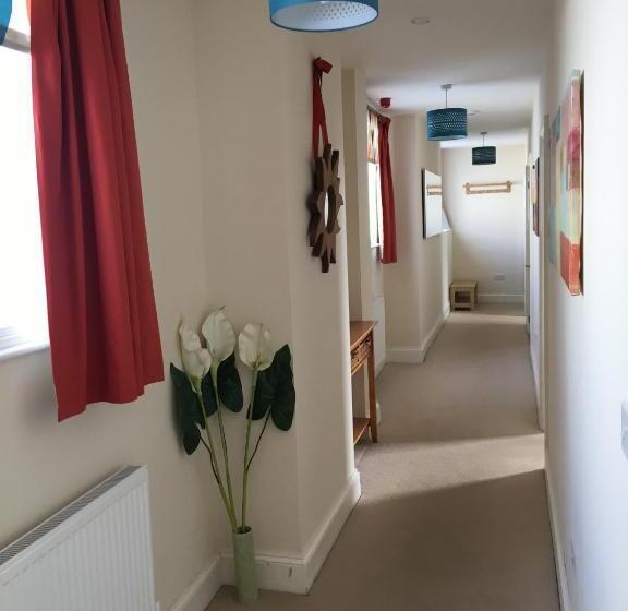 Peel House Apartments