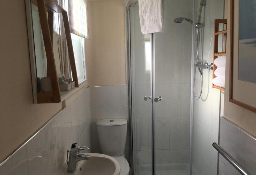 Peel House Apartments