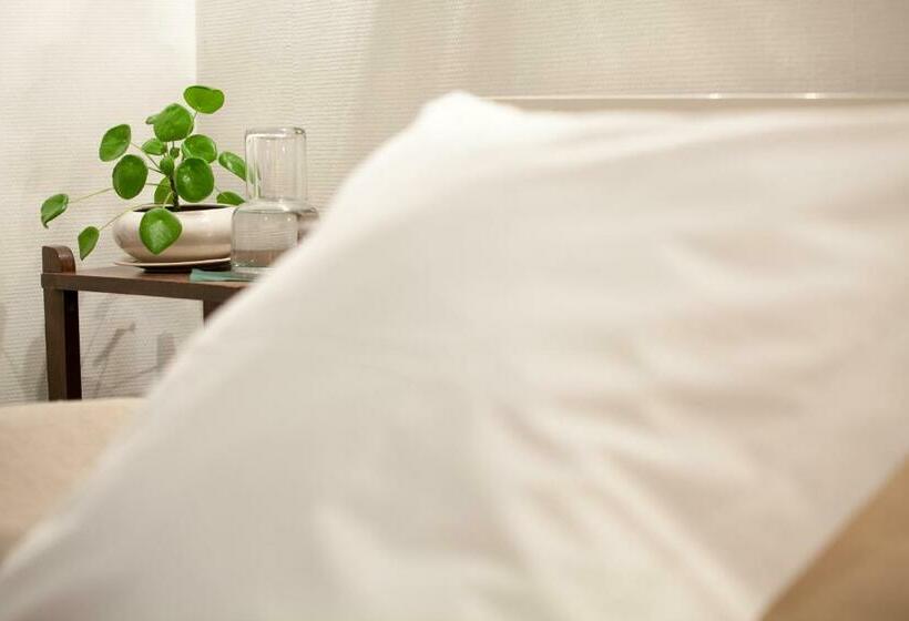 بنسيون 46fm : Montauban Guest House