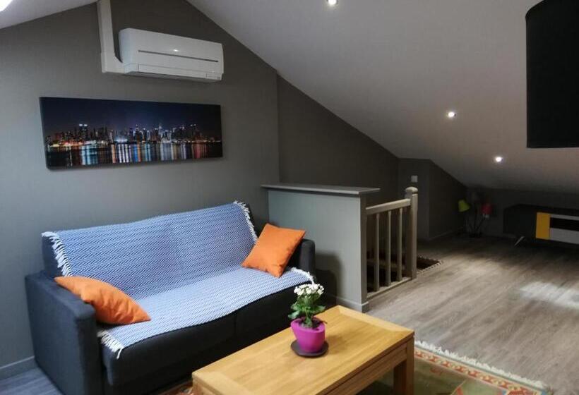 ペンション Jacaranda De Banaudon