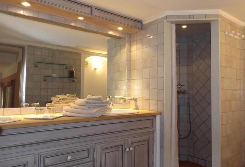 펜션 Le Bastidon Saint Michel