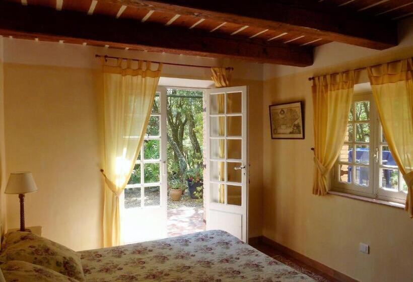 펜션 Le Bastidon Saint Michel