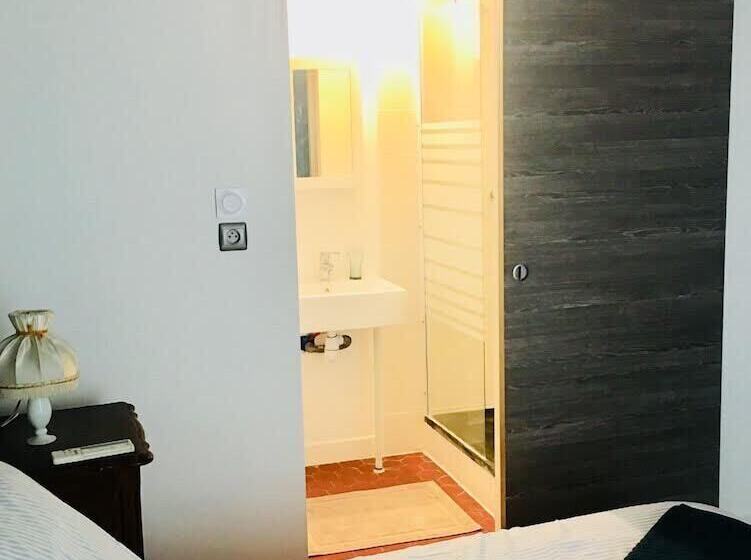 פנסיון Les Chambres Des Barques