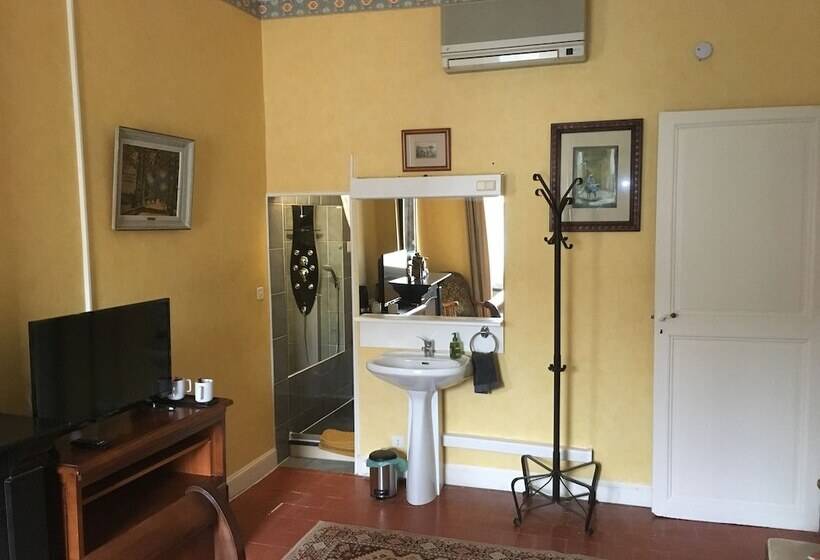 פנסיון Les Chambres Des Barques