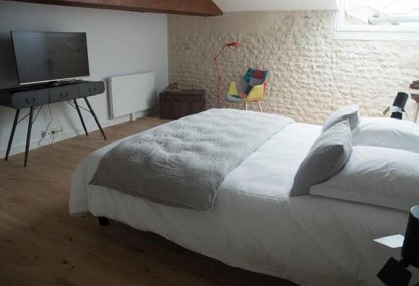 بنسيون Les Hauts De Chalonne