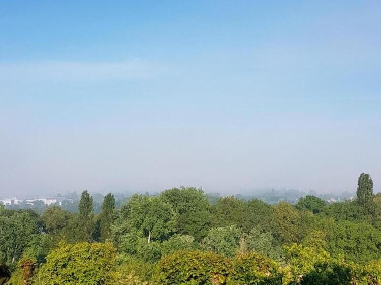 بنسيون Les Hauts De Chalonne