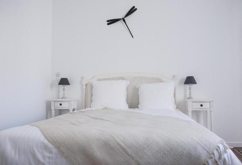 بنسيون Les Suites Du 17