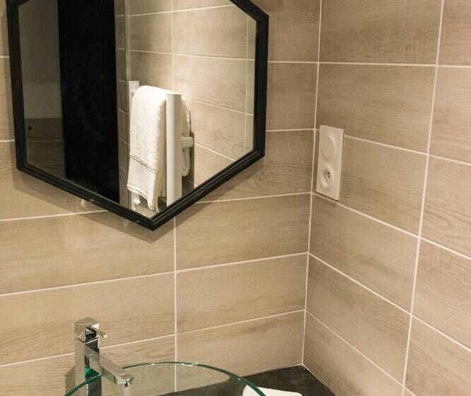 بنسيون Les Suites Du 17