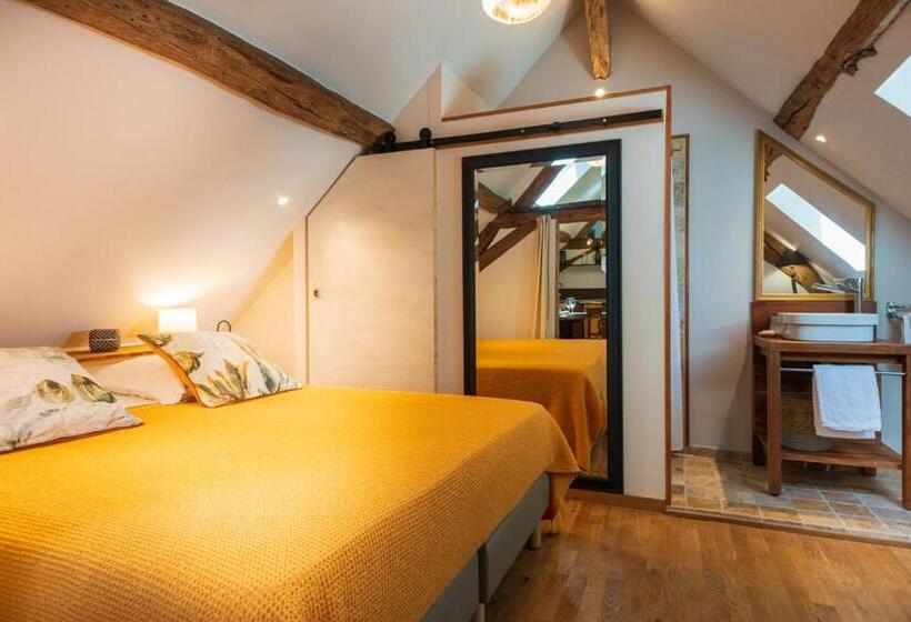 بنسيون Maison Le Village   Maison D’hôtes