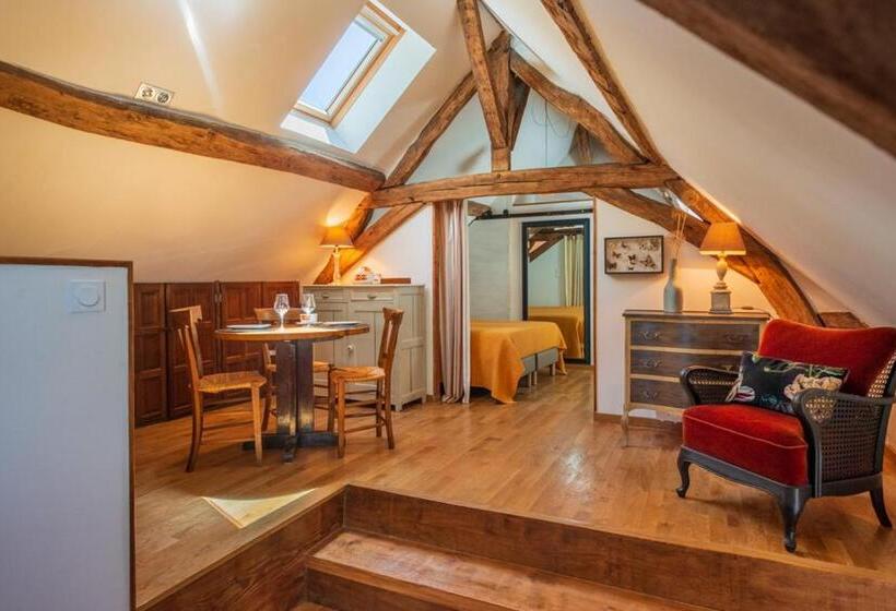 بنسيون Maison Le Village   Maison D’hôtes