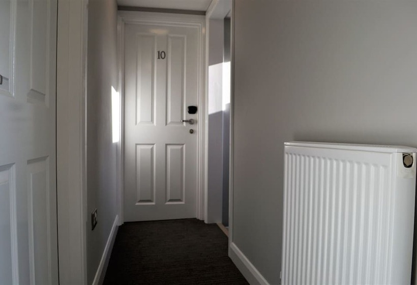 פנסיון New Park