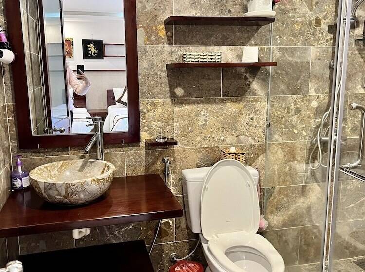 پانسیون Ngo House 2 Villa