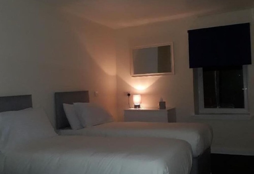 بنسيون Stonefield Rooms