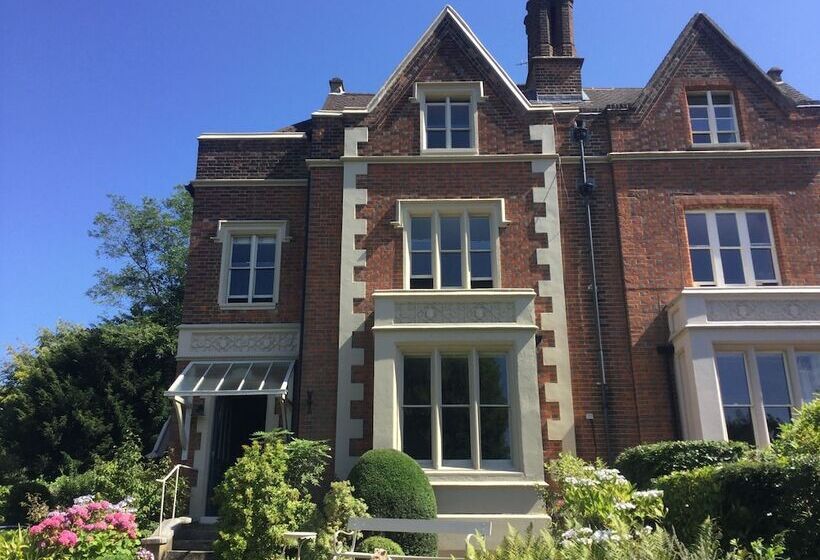 פנסיון The Waltons