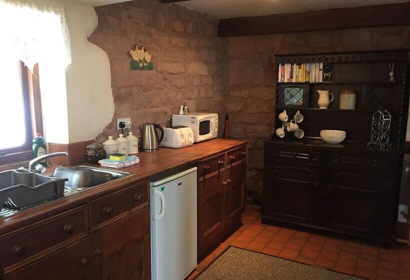 Roaches Cottages