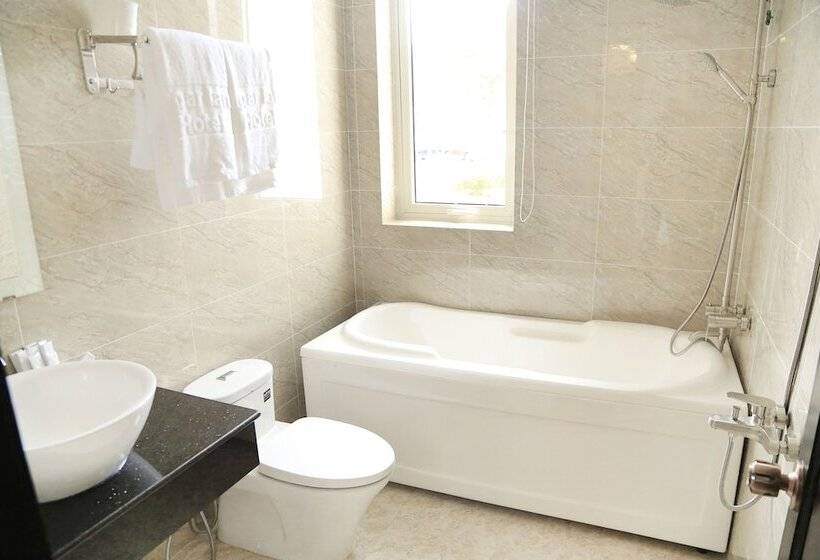 Sugar Land Villa Hotel Dalat