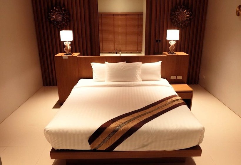 Tarton Bou Pool Villa