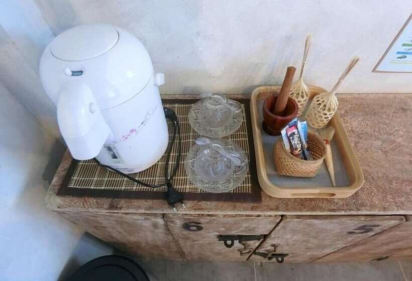 فندق صغير Dawnthaya Ayutthaya House บ้านดอนธยๅ อยุธยา