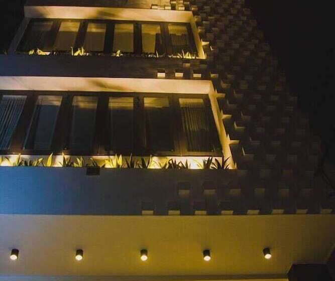 هاستل Homestay Thai's House