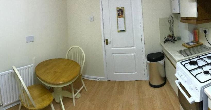 צימר 42 Beaumont Rise Rental Worksop