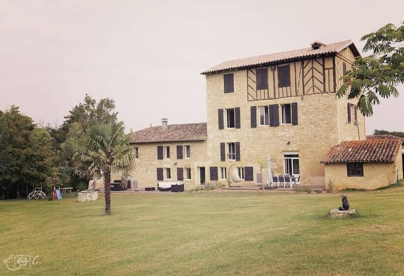 민박 A Clairefontaine