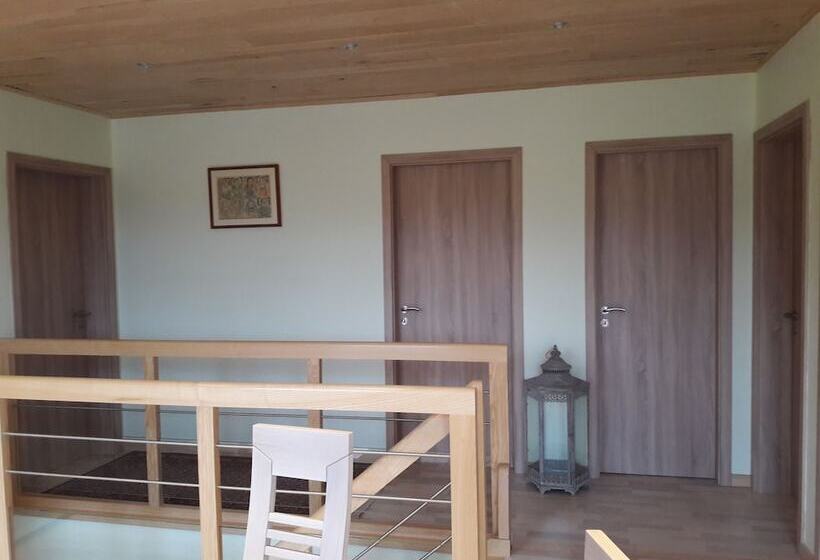 Bed and Breakfast Aux Vignes