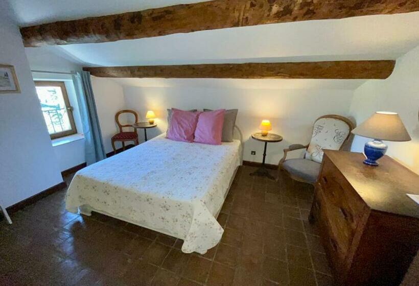 민박 Le Mas Saint Jacques