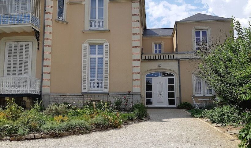 ベッドアンドブレックファースト Chambres D Hôtes Les Clefs Du Bonheur