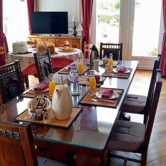 ベッドアンドブレックファースト Chambres D Hôtes Les Clefs Du Bonheur