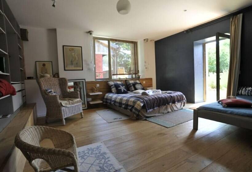 Bed and Breakfast Chambres D Hôtes Les Perrettes