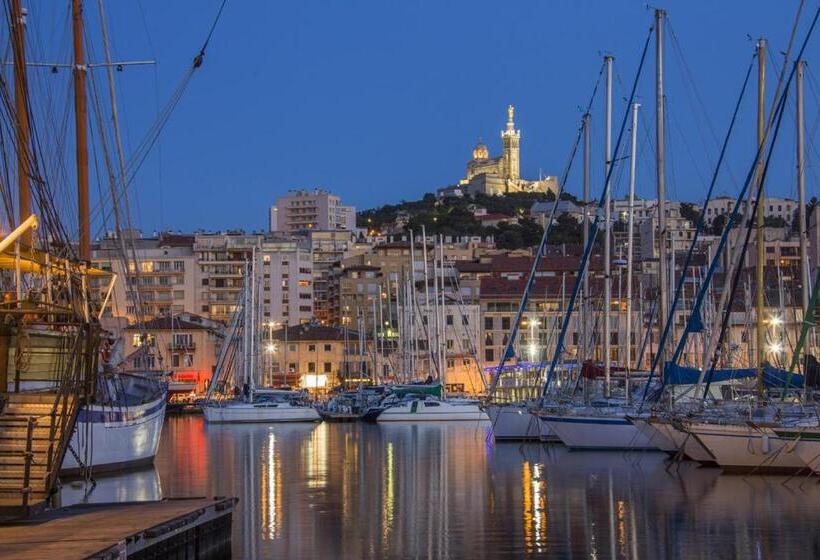 مبيت وإفطار Chez Vero   Chambre D Hôte Privée   Proche Cassis Ste Baume Marseille   Parking