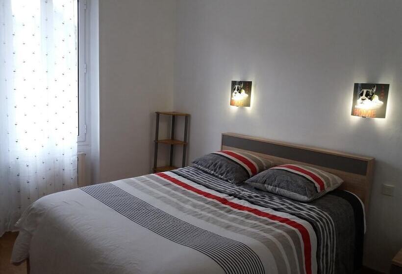 مبيت وإفطار Chez Vero   Chambre D Hôte Privée   Proche Cassis Ste Baume Marseille   Parking