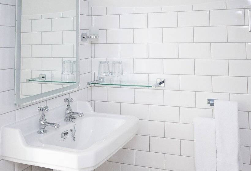 צימר Crescent Lodge Guest House