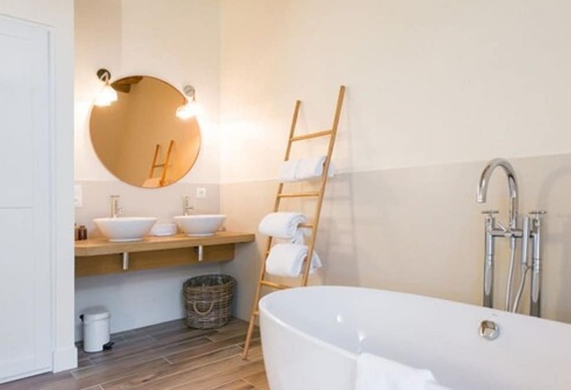 민박 La Maison Deveney Mars