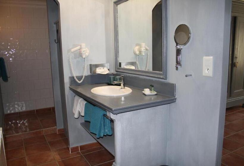 تختخواب و صبحانه Le Mas Vigneron