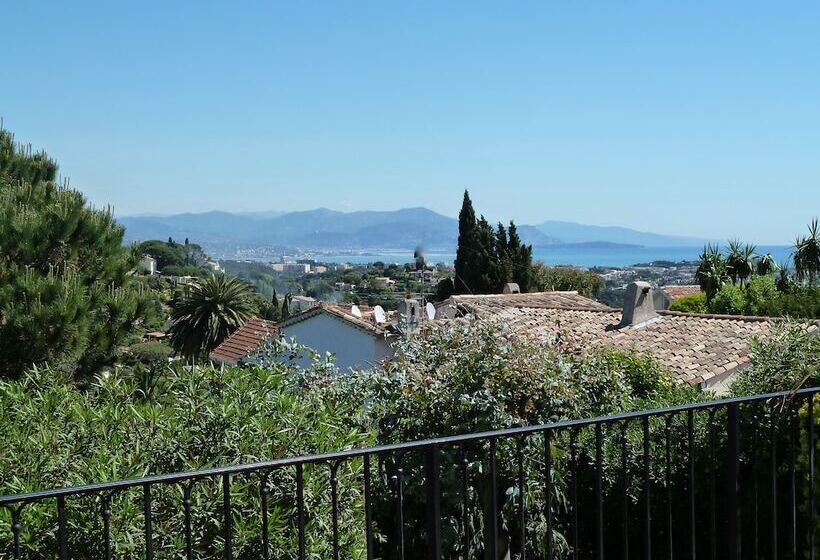 مبيت وإفطار Mas Samarcande