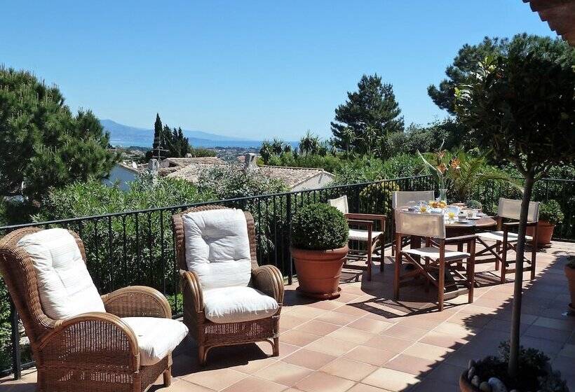 مبيت وإفطار Mas Samarcande