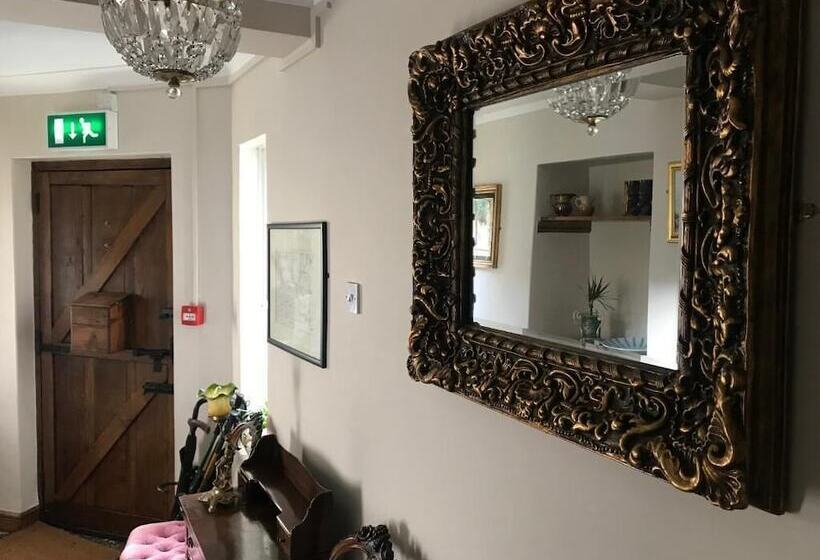 Bed and Breakfast The George Inn