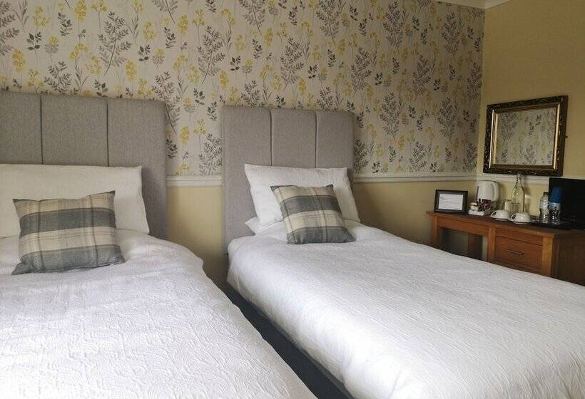 مبيت وإفطار The George Inn