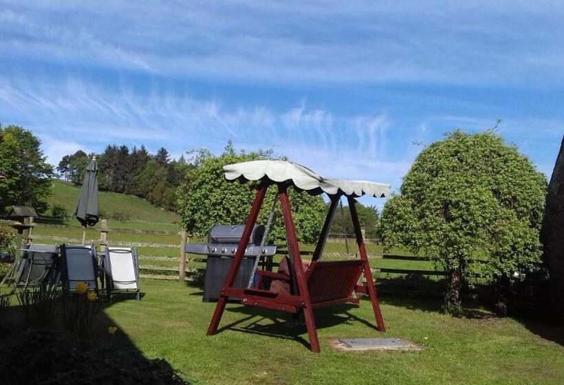 تختخواب و صبحانه The Snug @ Corry Cottage