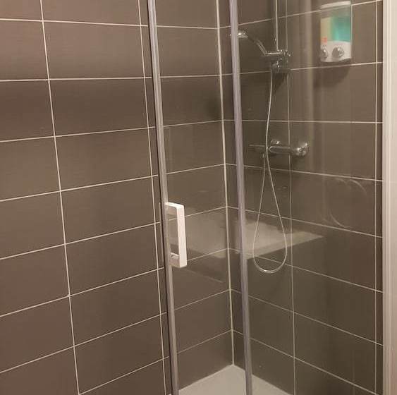 ベッドアンドブレックファースト Wine Geometry Tours