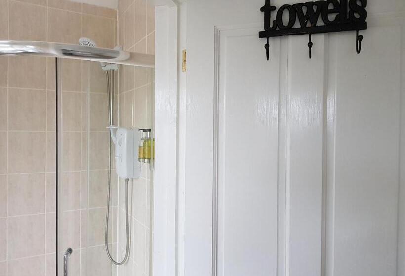 צימר Wisteria Haze