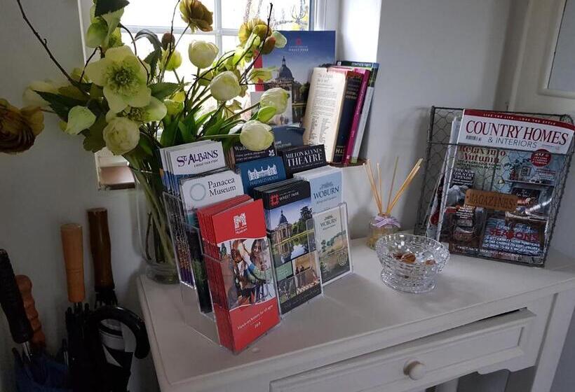 צימר Wisteria Haze