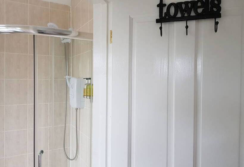 צימר Wisteria Haze