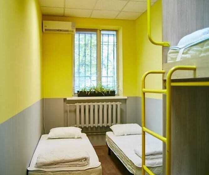 Hello Yellow Hostel